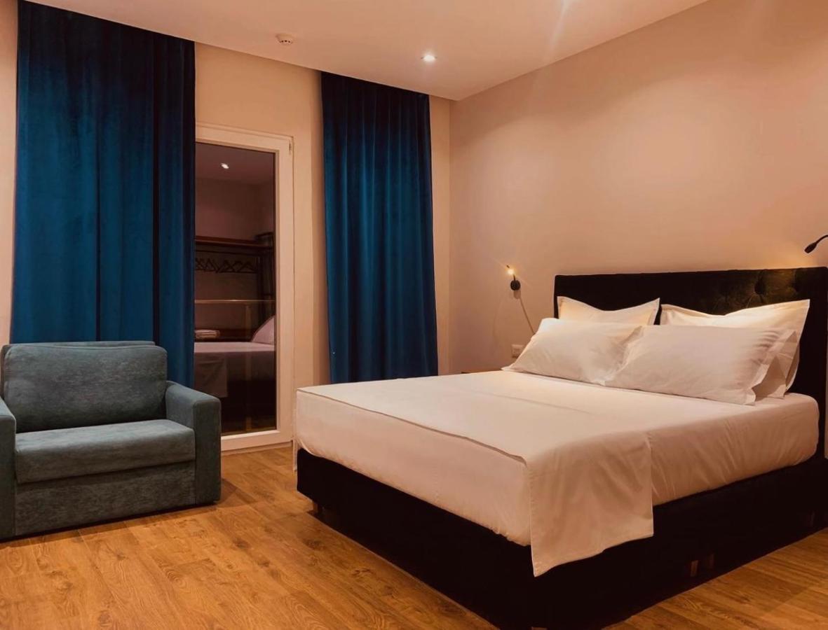 Merly Hotel Permet Ngoại thất bức ảnh