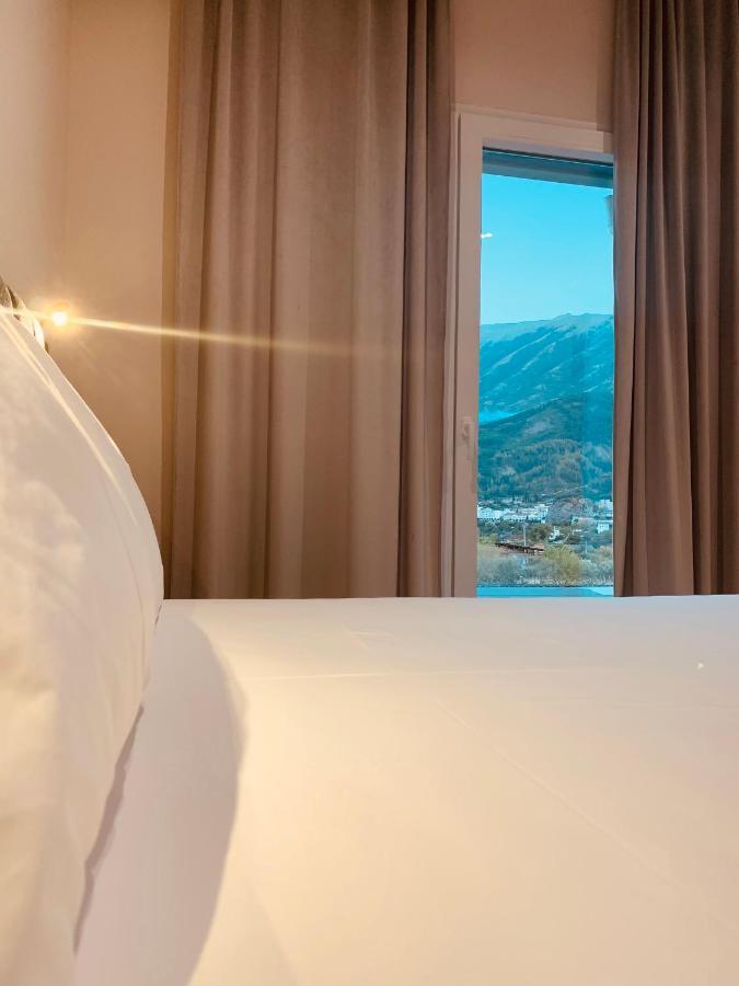 Merly Hotel Permet Ngoại thất bức ảnh